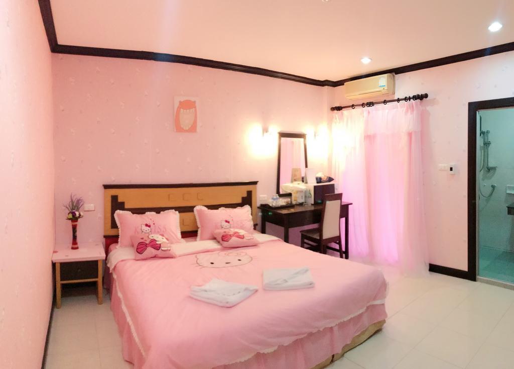 Отель Sea U Honey Patong Экстерьер фото