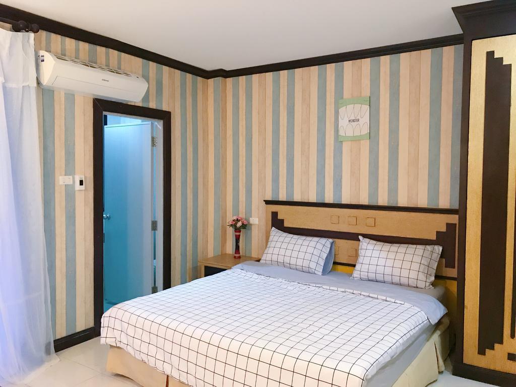 Отель Sea U Honey Patong Экстерьер фото