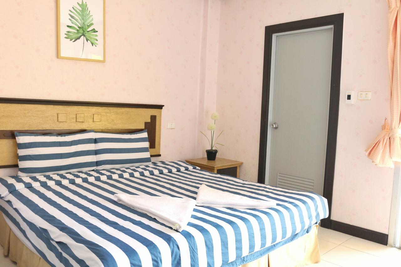 Отель Sea U Honey Patong Экстерьер фото