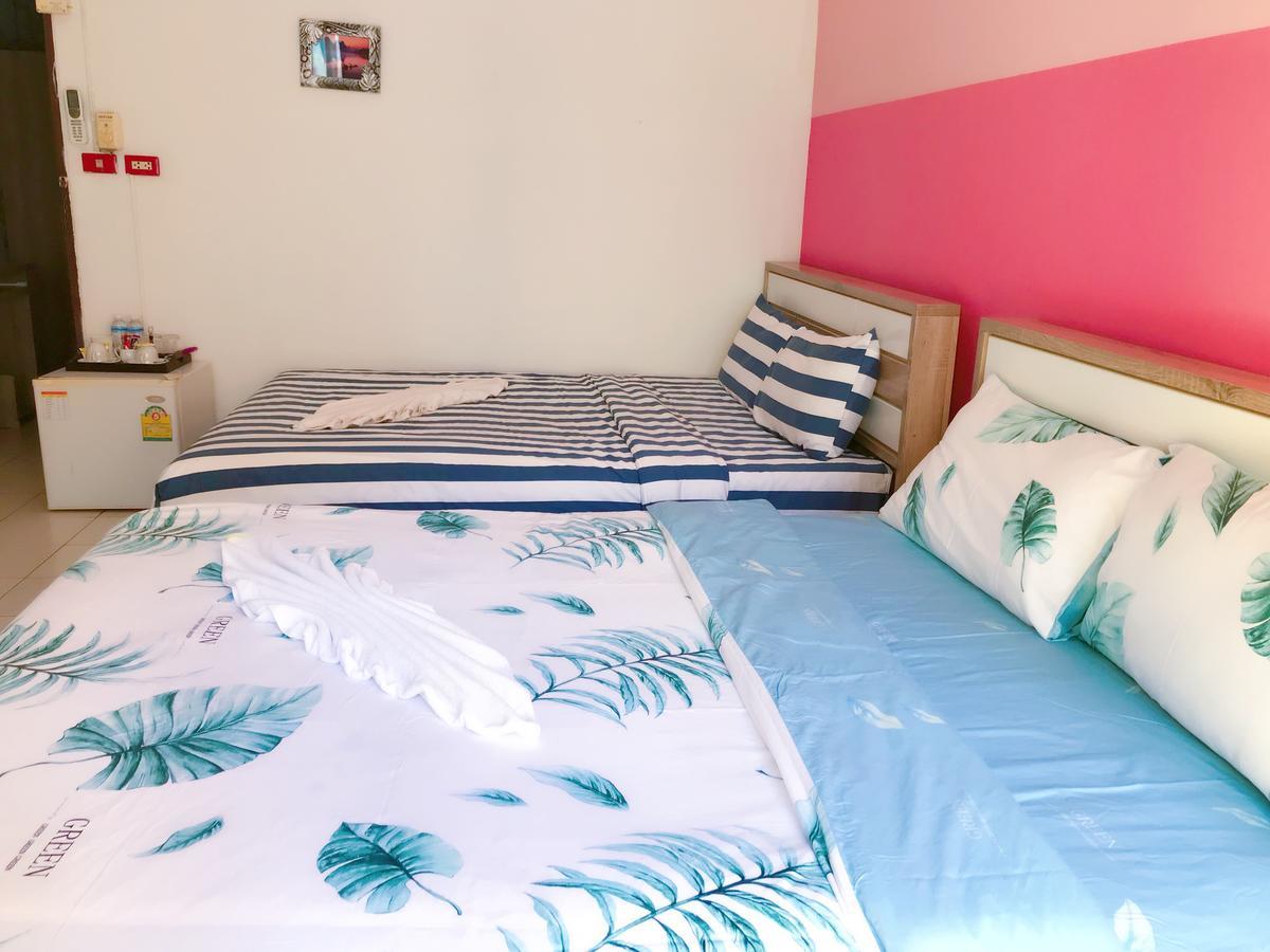 Отель Sea U Honey Patong Экстерьер фото