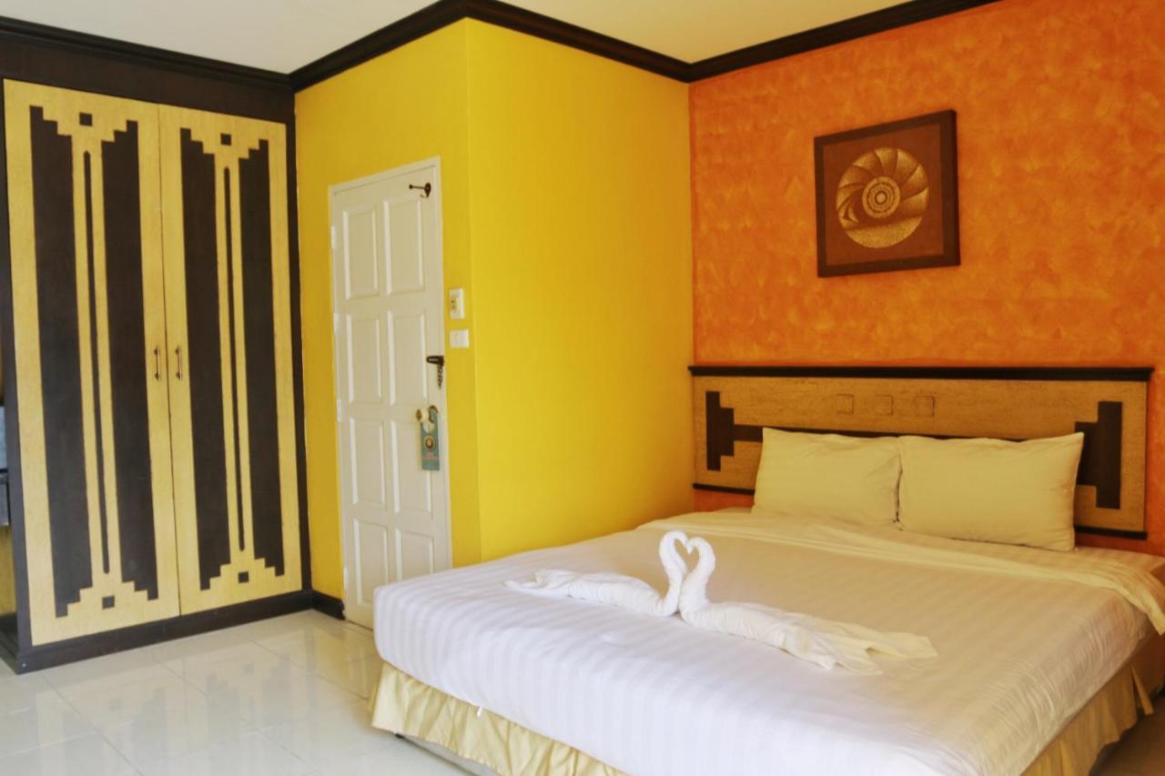 Отель Sea U Honey Patong Экстерьер фото